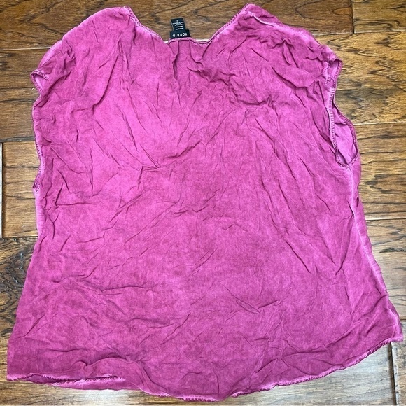 Torrid women’s washed challis dolman top - Picture 2 of 4